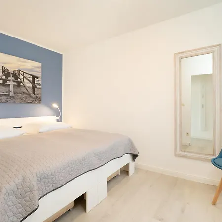 Dat Witte Hus Strandkajuete *