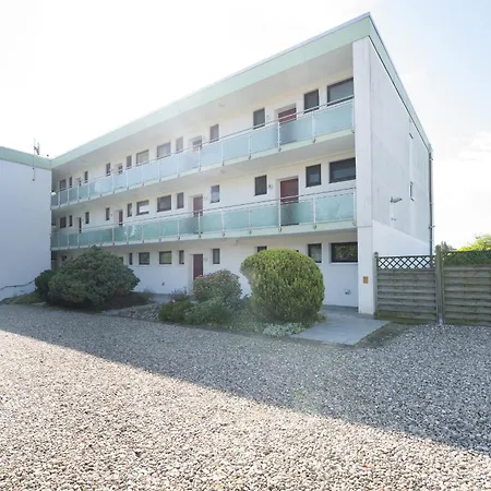 Apartment Dat Witte Hus Strandkajuete Rettin