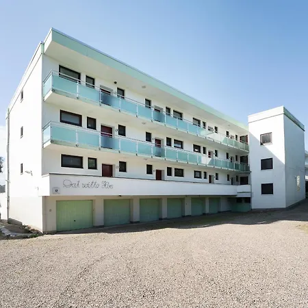 Dat Witte Hus Strandkajuete *