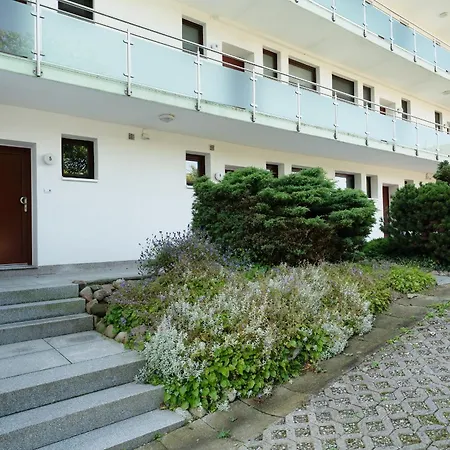 Dat Witte Hus Strandkajuete Rettin